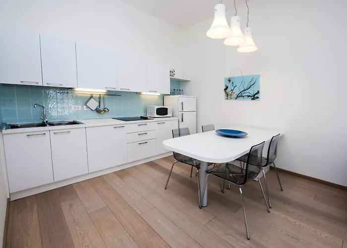 Al Porto Ρόβινι